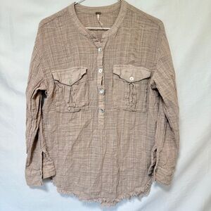 Free People Womens Talk To Me Shirt Medium Coastal Beach‎ Gauze Cotton Frayed